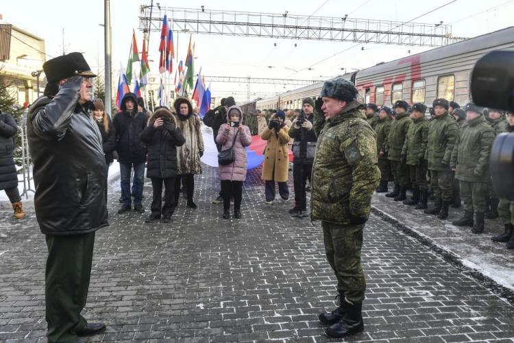 Чего ждать мобилизованным. Мобилизованные Тюмень. Мобилизация Тюмень Отправка 21.11.22. Отправка мобилизованных 25.12.2022 Тюмень. Мобилизация ждем родных.